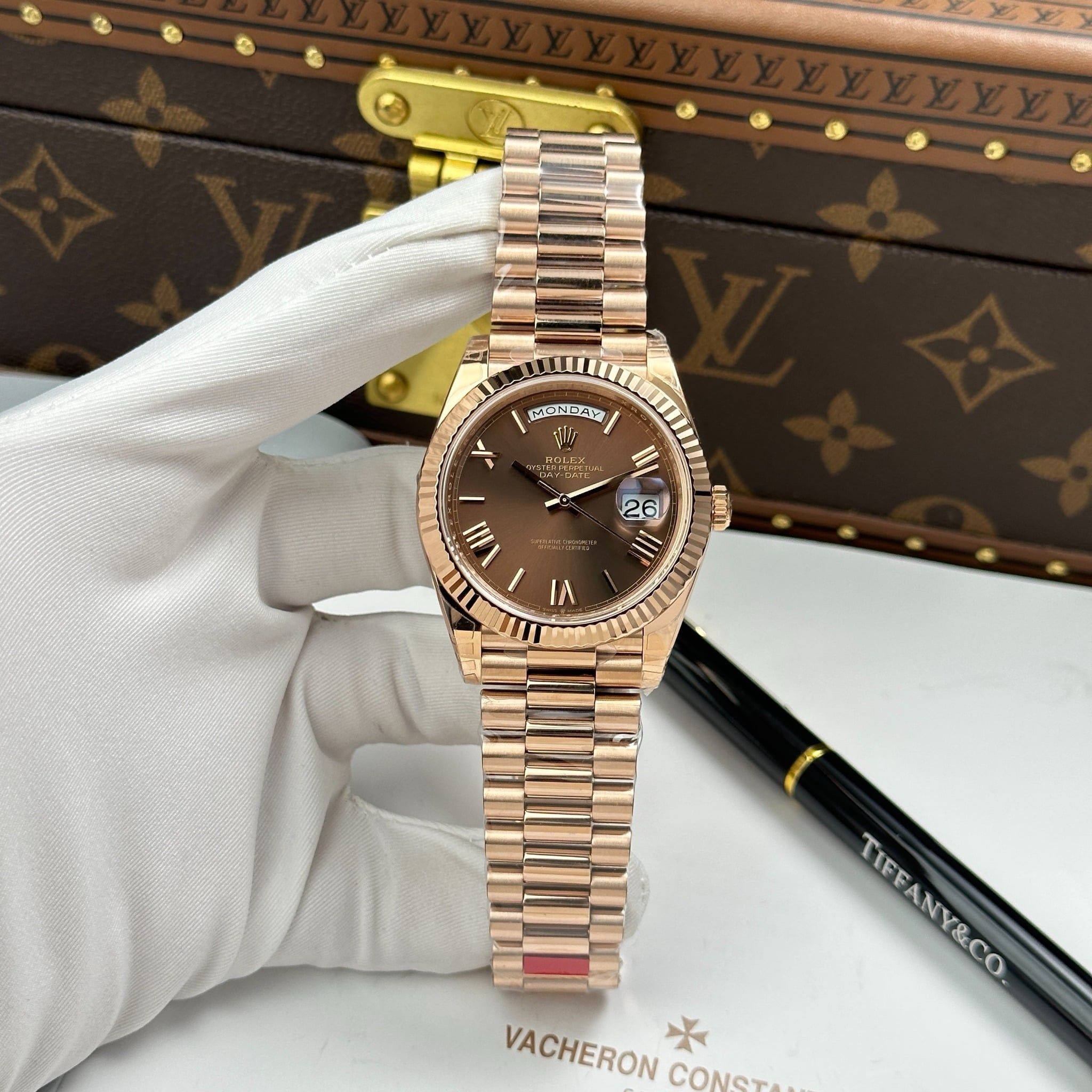 img_1521 rolex day date 40mm – everose gold chocolate