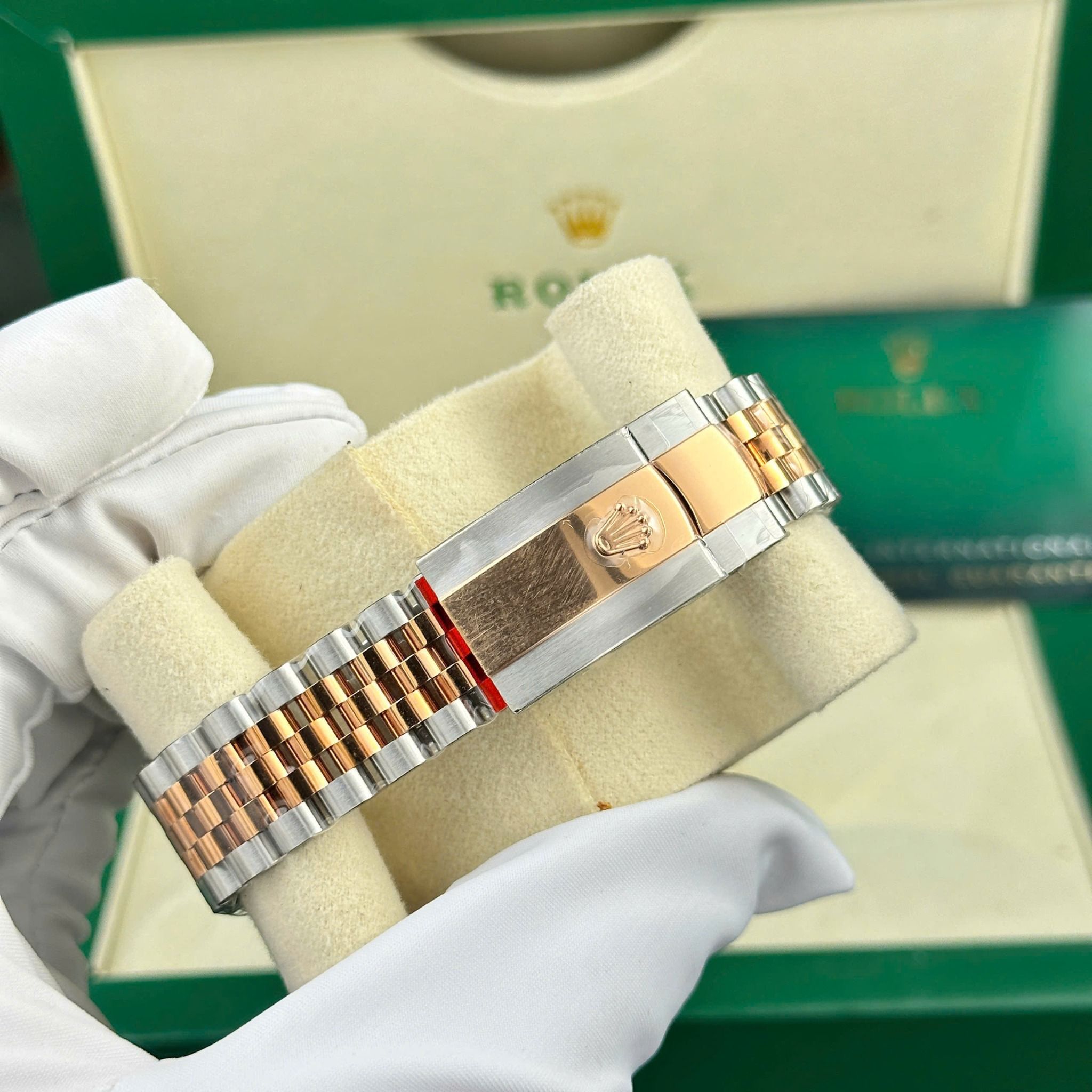 rolex datejust 41mm edelstahl wimbledon (plain bezel) rolex datejust 41mm edelstahl wimbledon (plain bezel)